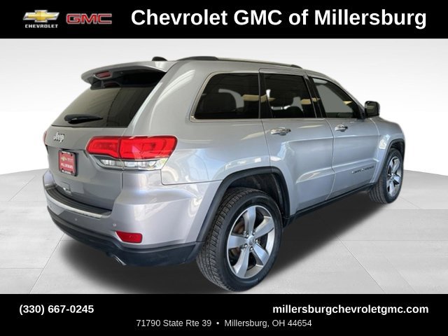 Used 2017 Jeep Grand Cherokee Limited w/ Luxury Group II AWD/4WD image 3