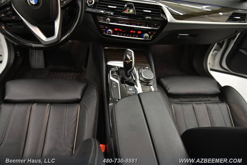 Used 2018 BMW 530e RWD image 20