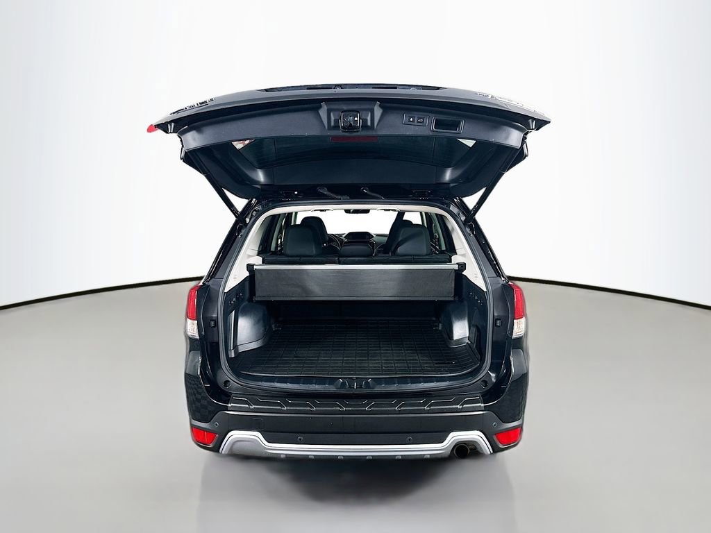 Used 2022 Subaru Forester Touring w/ Popular Package #2 image 28
