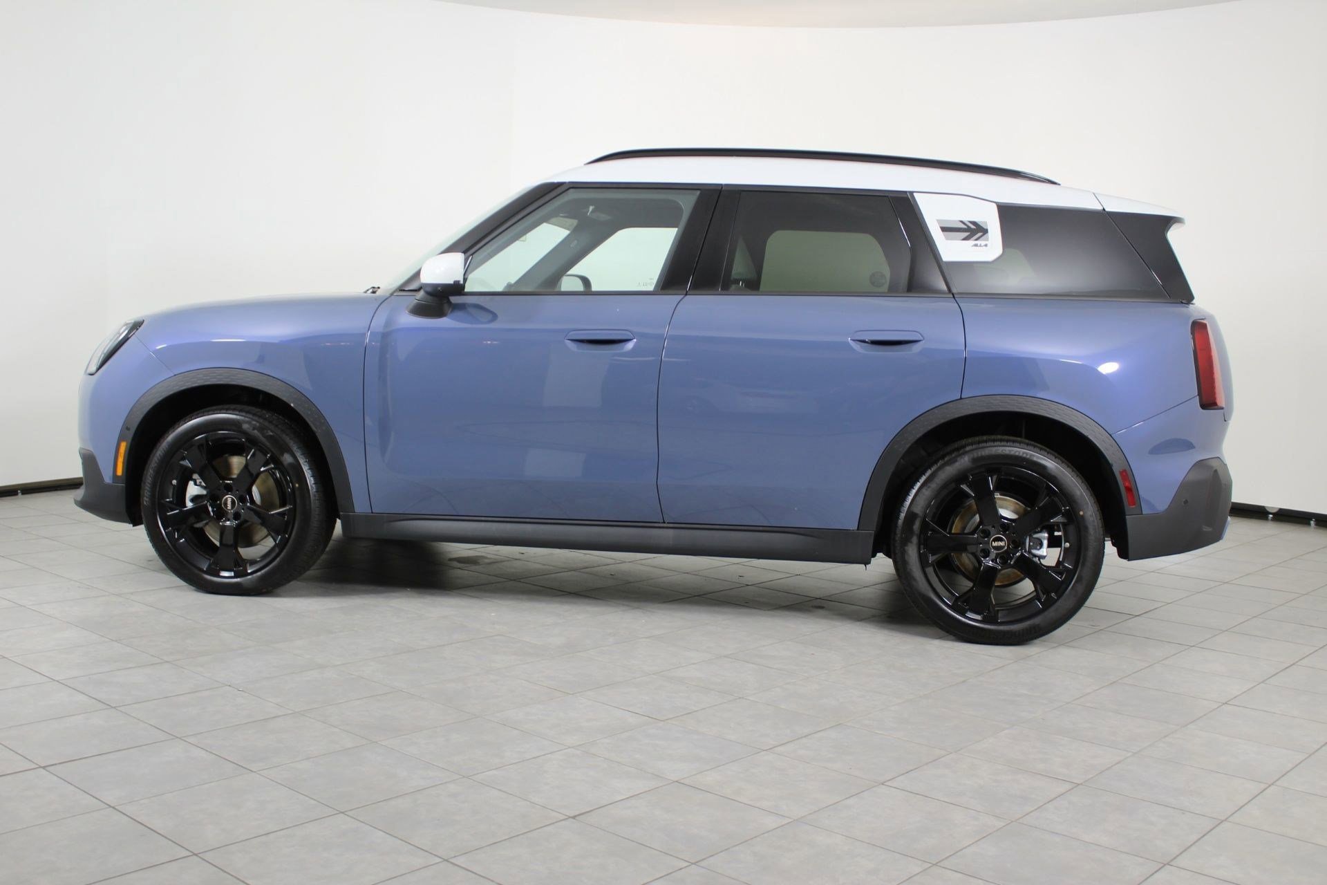 Used 2026 MINI Cooper Countryman S AWD/4WD image 2