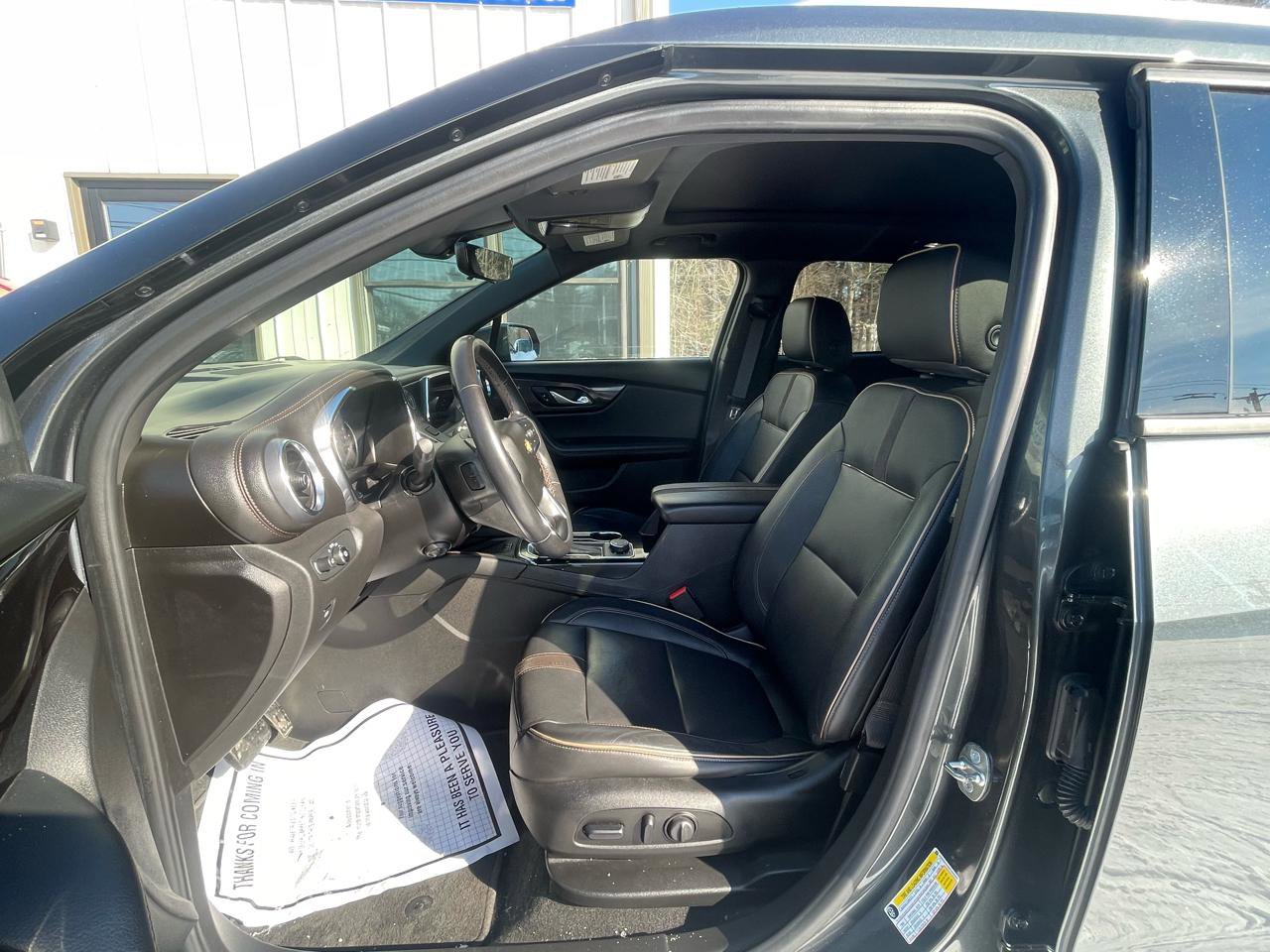 Used 2019 Chevrolet Blazer Premier w/ Sun and Wheels Package image 11