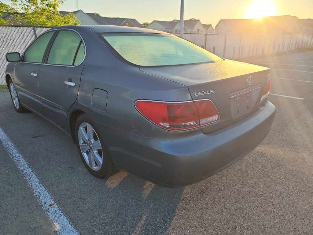 Used 2005 Lexus ES 330 FWD image 5