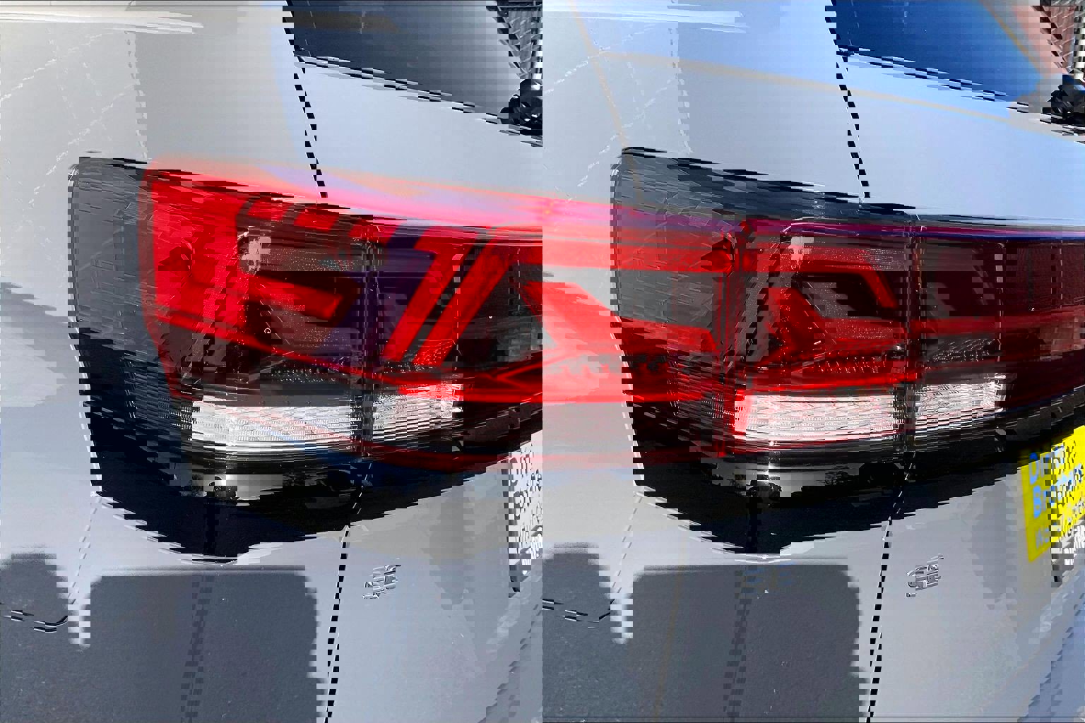 Certified 2024 Volkswagen Atlas Peak Edition SE image 28