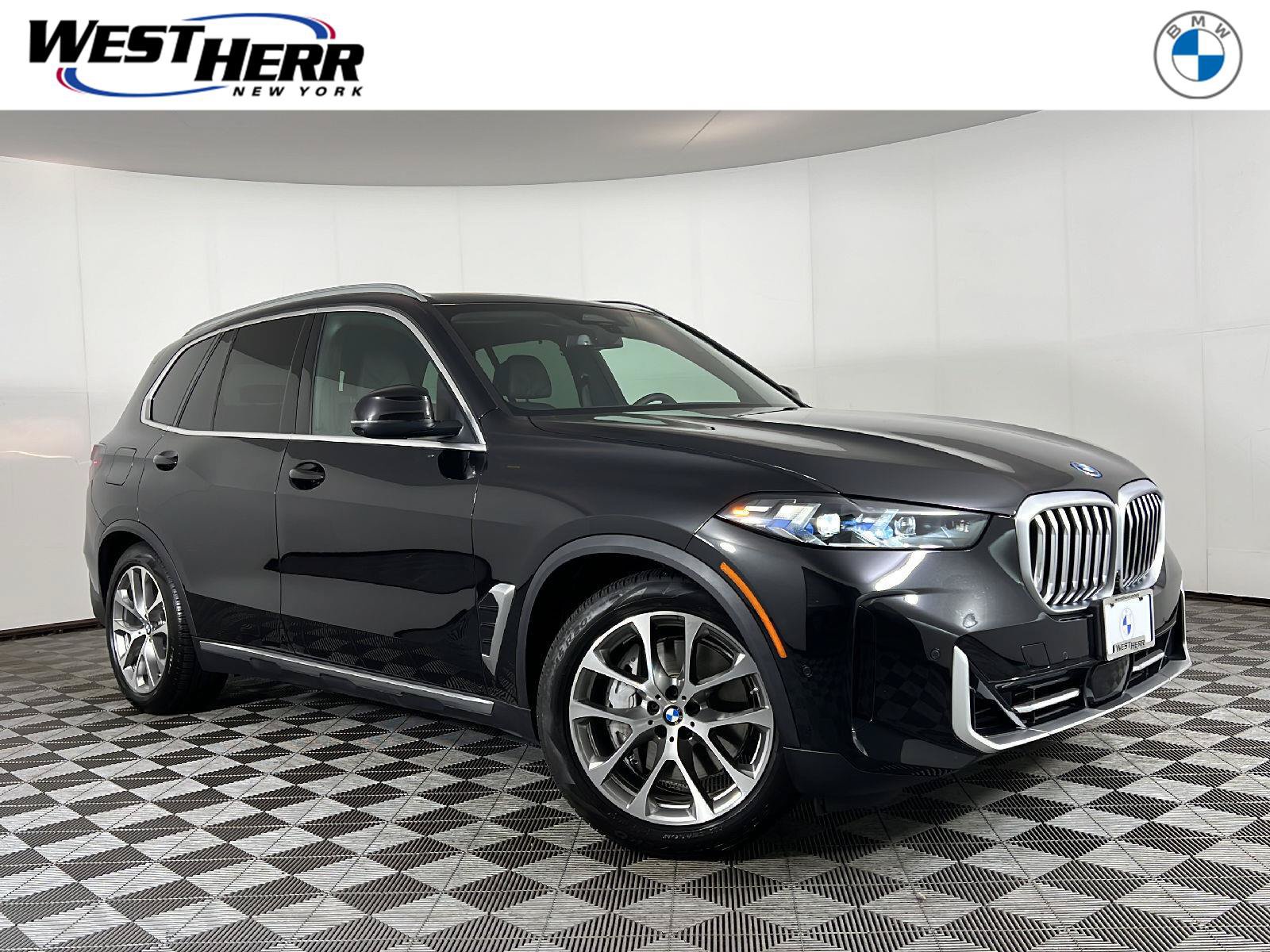 New 2026 BMW X5 xDrive50e w/ Climate Comfort Package