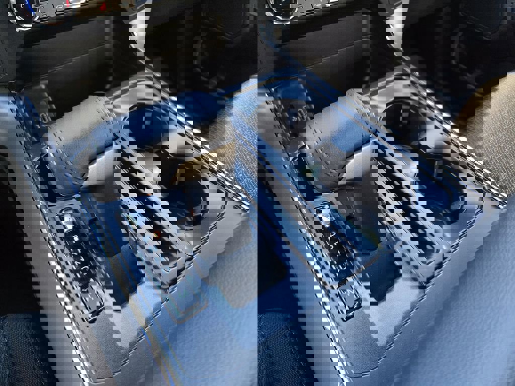 Used 2025 Ford F150 XLT w/ Equipment Group 302A MID image 16