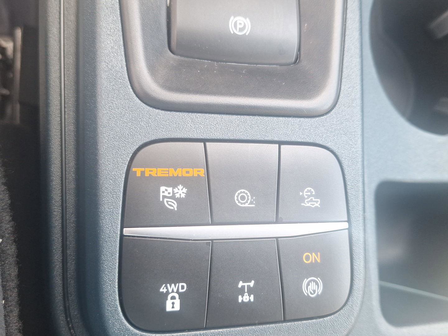 Used 2024 Ford Maverick Tremor w/ Tremor Off-Road Package AWD/4WD image 32