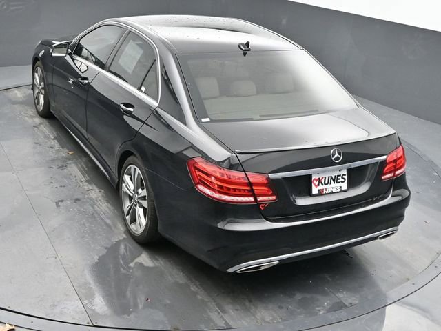 Used 2016 Mercedes-Benz E 350 4MATIC Sedan image 37
