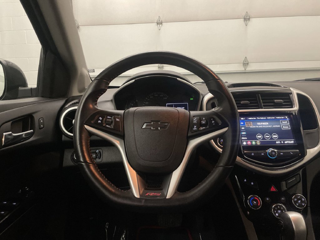 Used 2020 Chevrolet Sonic LT w/ Convenience Package FWD image 5