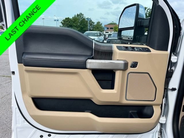 Used 2020 Ford F450 Lariat w/ Lariat Ultimate Package AWD/4WD image 12