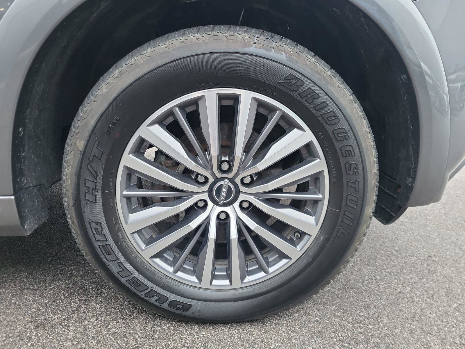 Used 2024 Nissan Armada SL w/ Captain's Chairs Package image 33