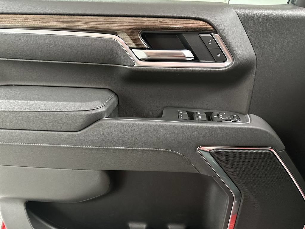 New 2026 Chevrolet Silverado 1500 LT AWD/4WD image 11