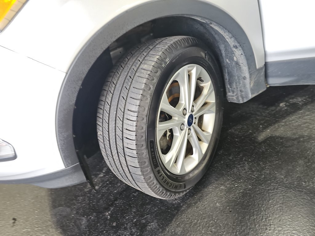 Used 2019 Ford Escape SE AWD/4WD image 31