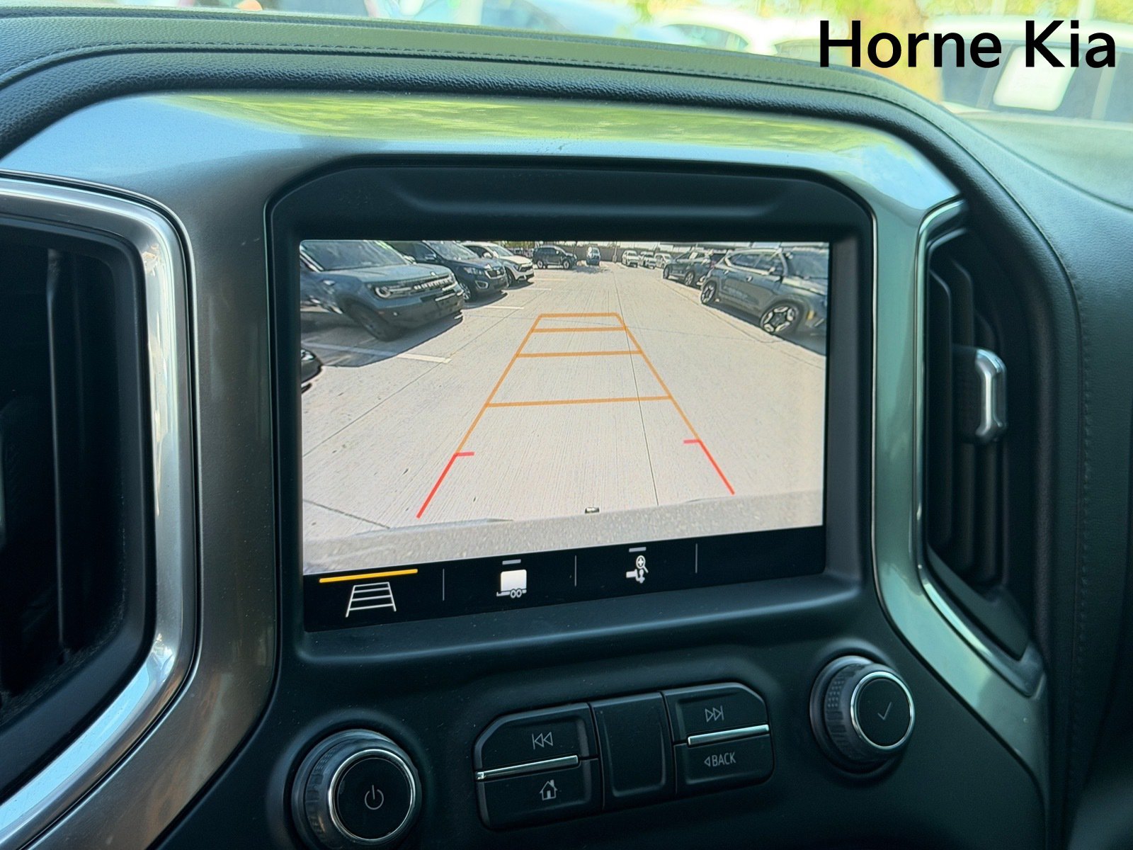 Used 2019 Chevrolet Silverado 1500 LT Trail Boss AWD/4WD image 25