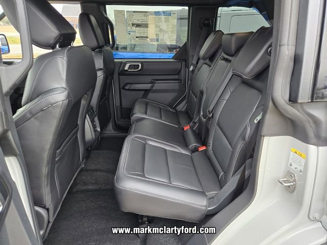 New 2026 Ford Bronco Outer Banks AWD/4WD image 8
