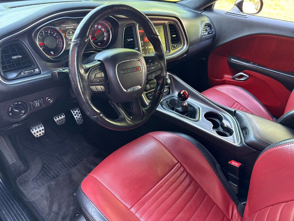 Used 2016 Dodge Challenger R/T Plus RWD image 16
