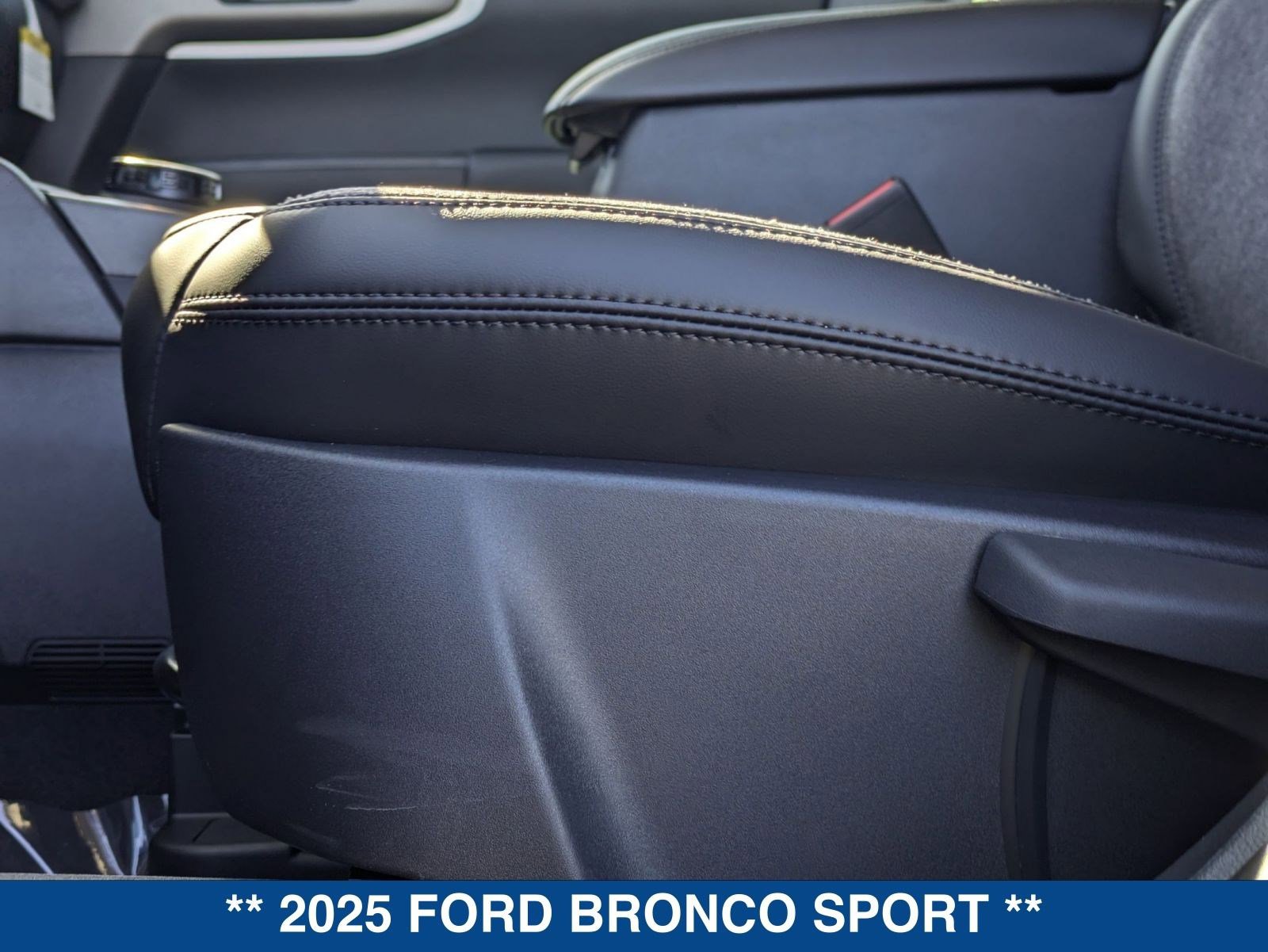 New 2025 Ford Bronco Sport Big Bend w/ Black Appearance Package image 23