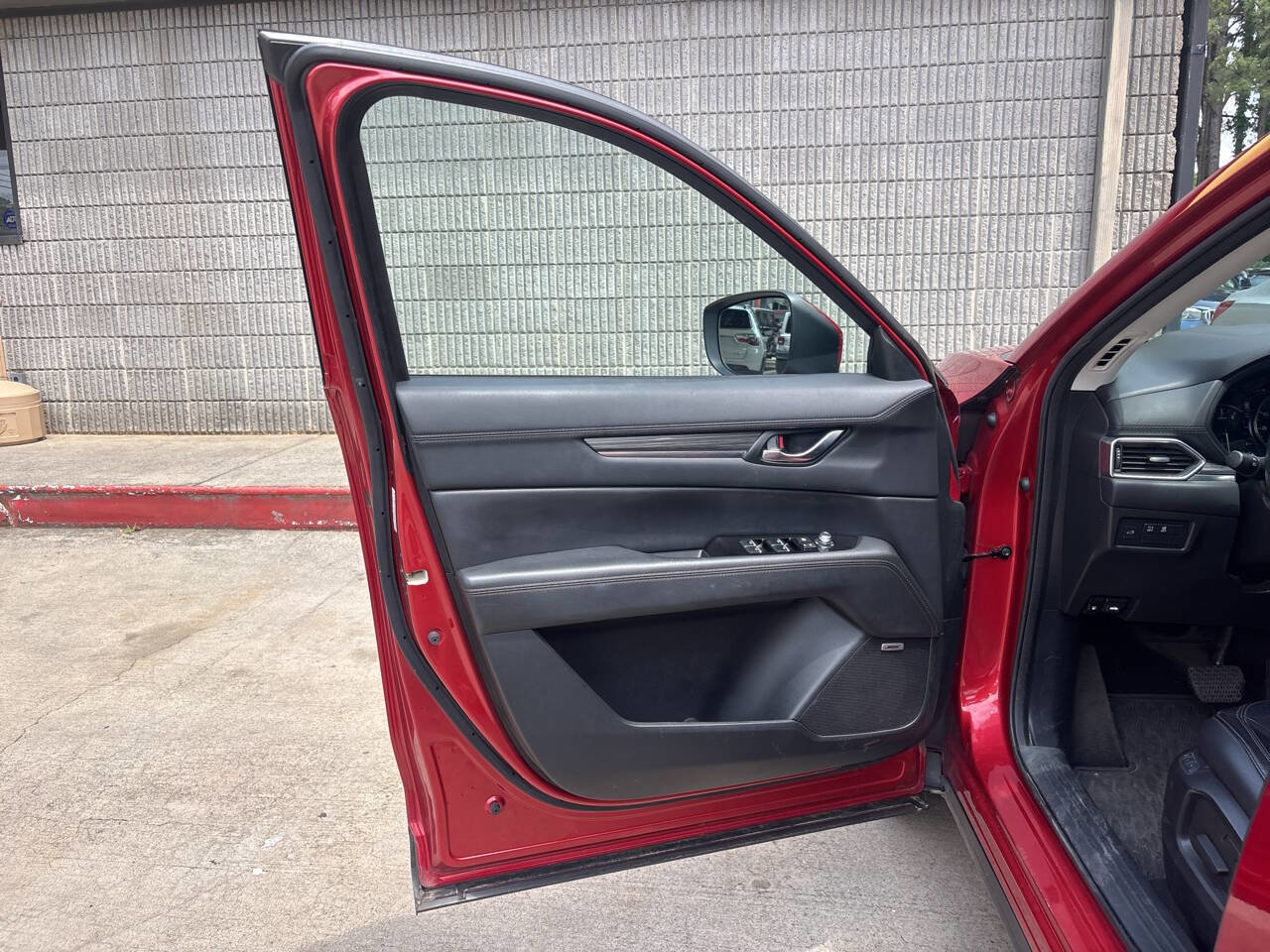 Used 2019 MAZDA CX-5 Grand Touring w/ GT Premium Package FWD image 9