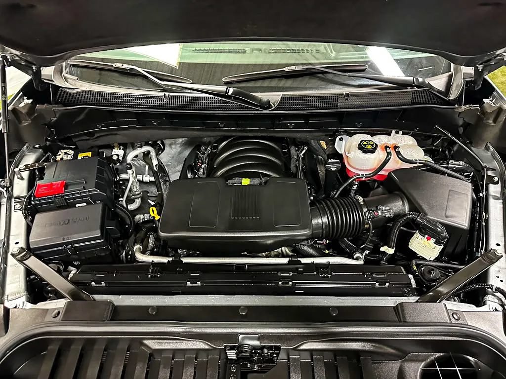 Used 2024 Chevrolet Silverado 1500 LT RWD image 42