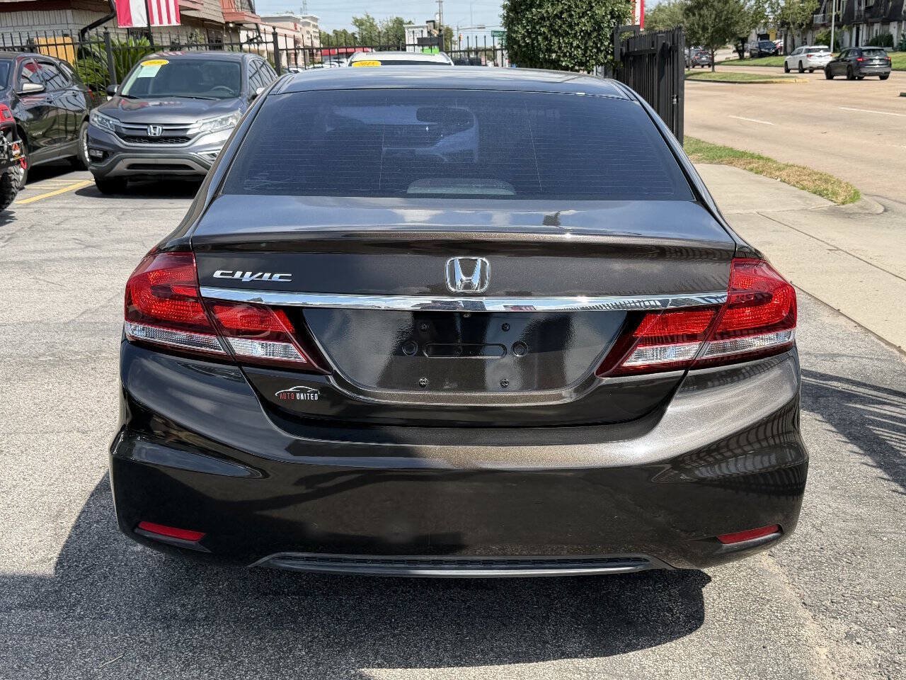 Used 2014 Honda Civic LX image 5