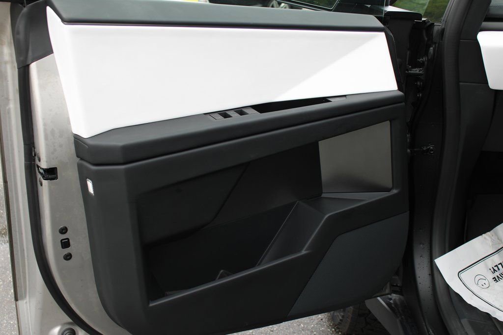 Used 2024 Tesla Cybertruck Cyberbeast image 16