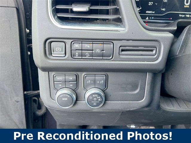 Used 2023 GMC Yukon AT4 image 18