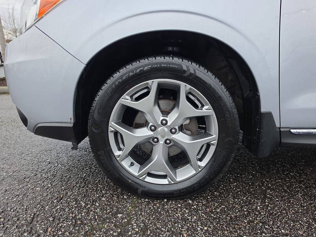 Used 2016 Subaru Forester 2.5i Touring w/ Popular Package #2 image 36