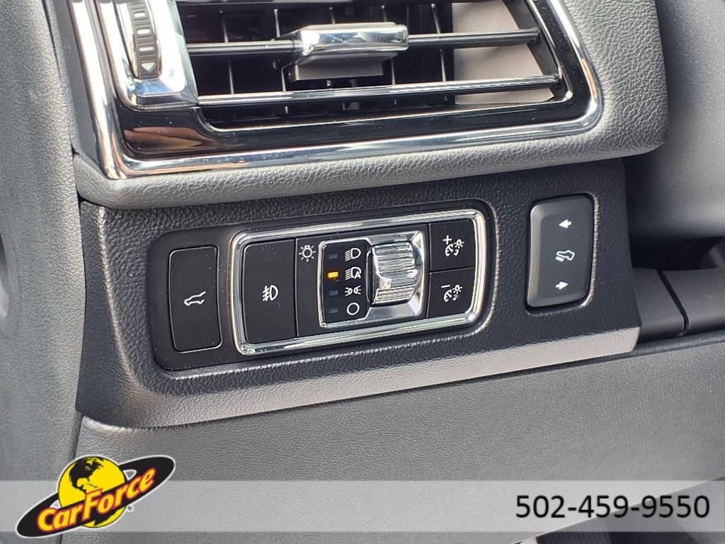 Used 2024 Lincoln Navigator L Reserve AWD/4WD image 51