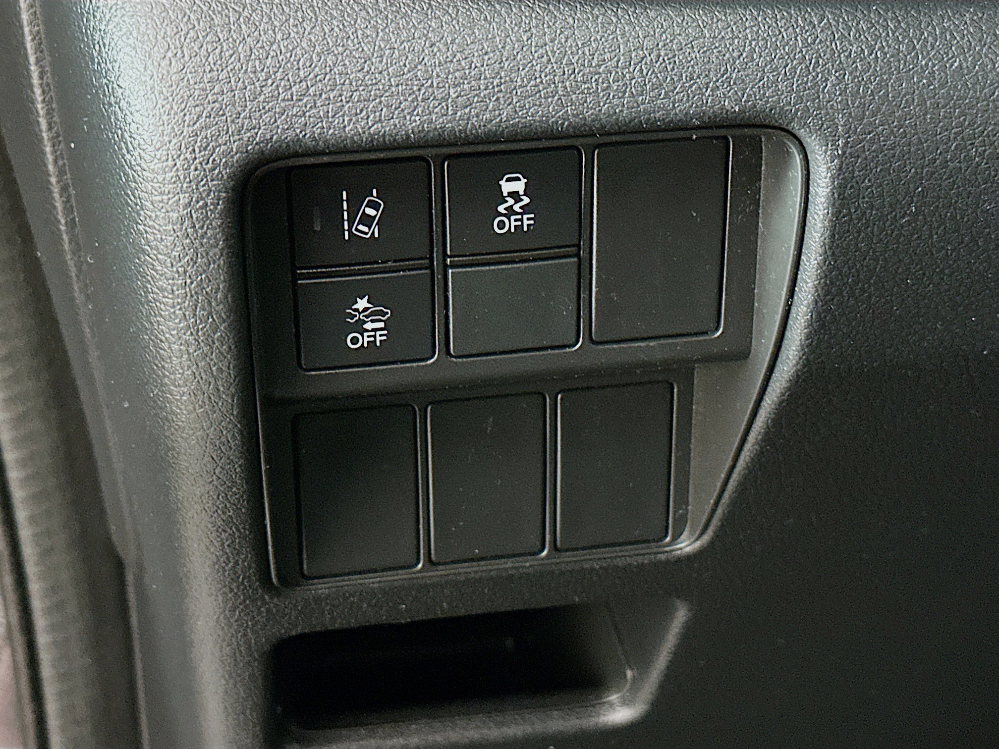 Used 2020 Honda CR-V LX image 16