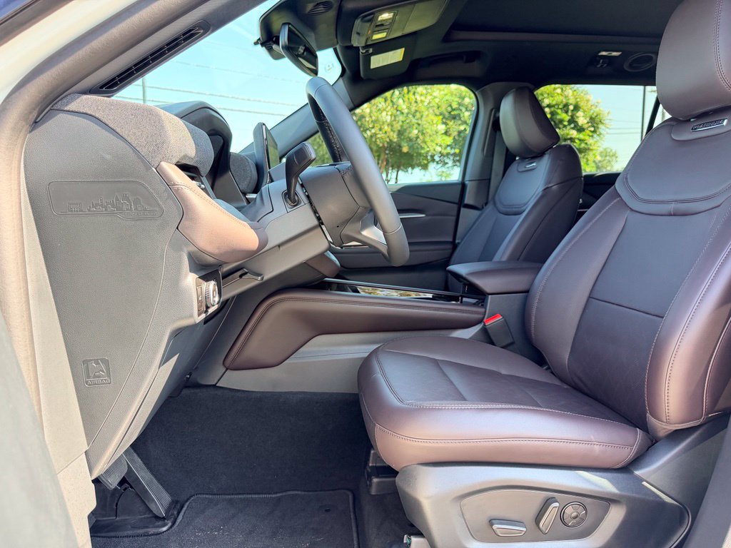 New 2026 Ford Explorer Platinum RWD image 18