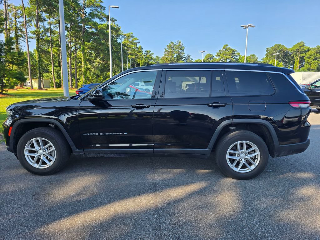 Used 2022 Jeep Grand Cherokee L Laredo w/ Luxury Tech Group I RWD image 6