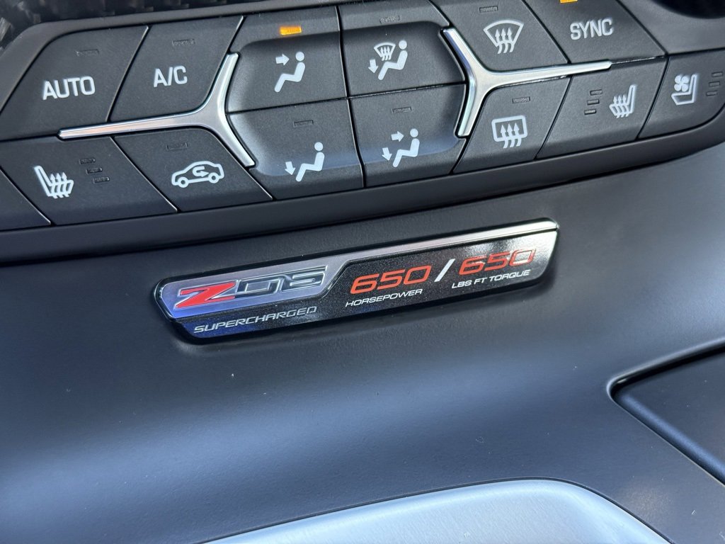 Used 2018 Chevrolet Corvette Z06 image 8