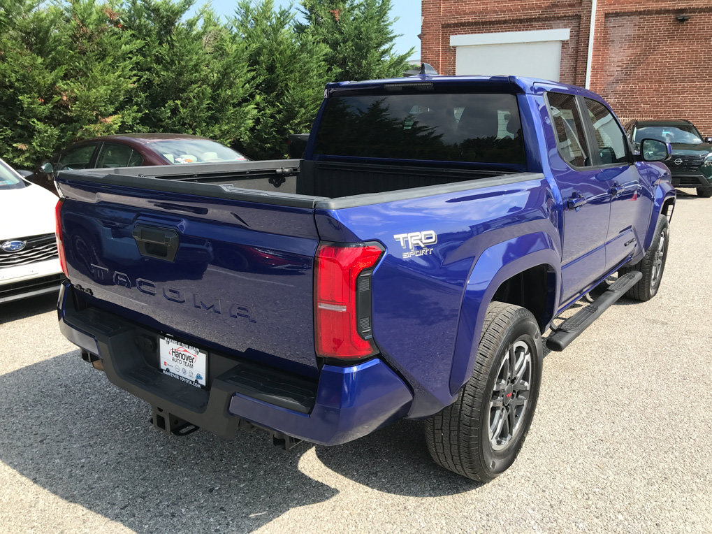 Certified 2024 Toyota Tacoma TRD Sport AWD/4WD image 7