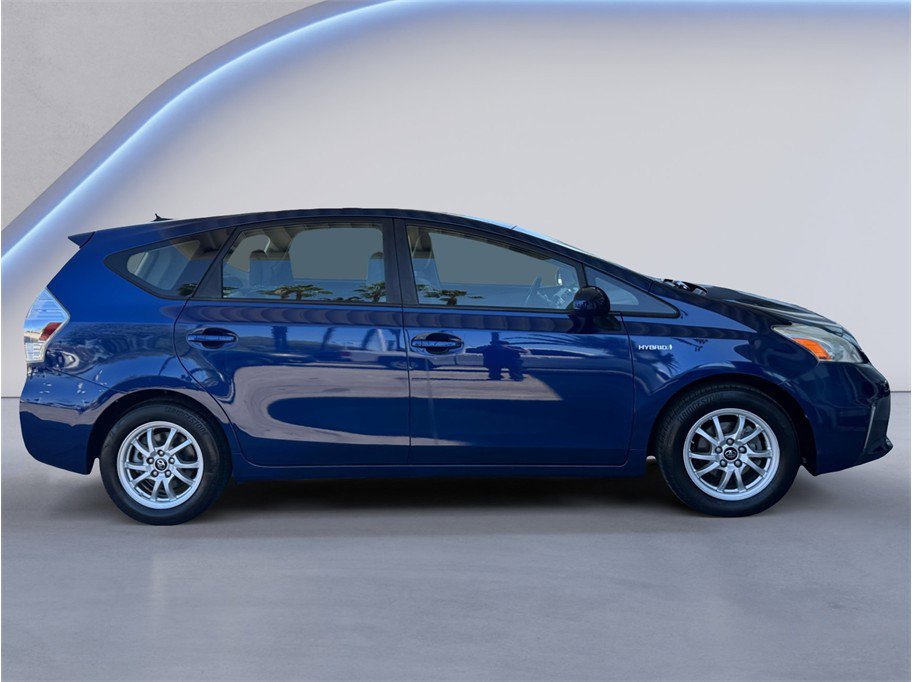 Used 2013 Toyota Prius V Three FWD image 7