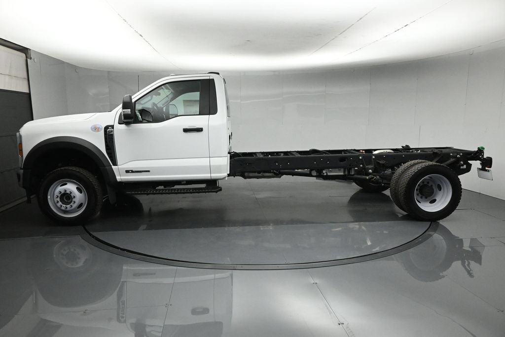 New 2025 Ford F450 XL w/ XL Chrome Package AWD/4WD image 6