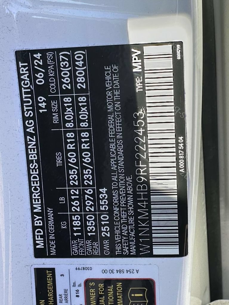 Used 2024 Mercedes-Benz GLC 300 4MATIC image 33