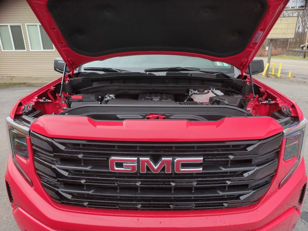 New 2026 GMC Sierra 1500 Elevation image 17