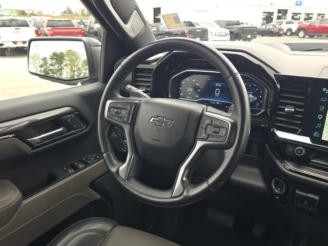 Used 2022 Chevrolet Silverado 1500 ZR2 w/ Technology Package AWD/4WD image 40