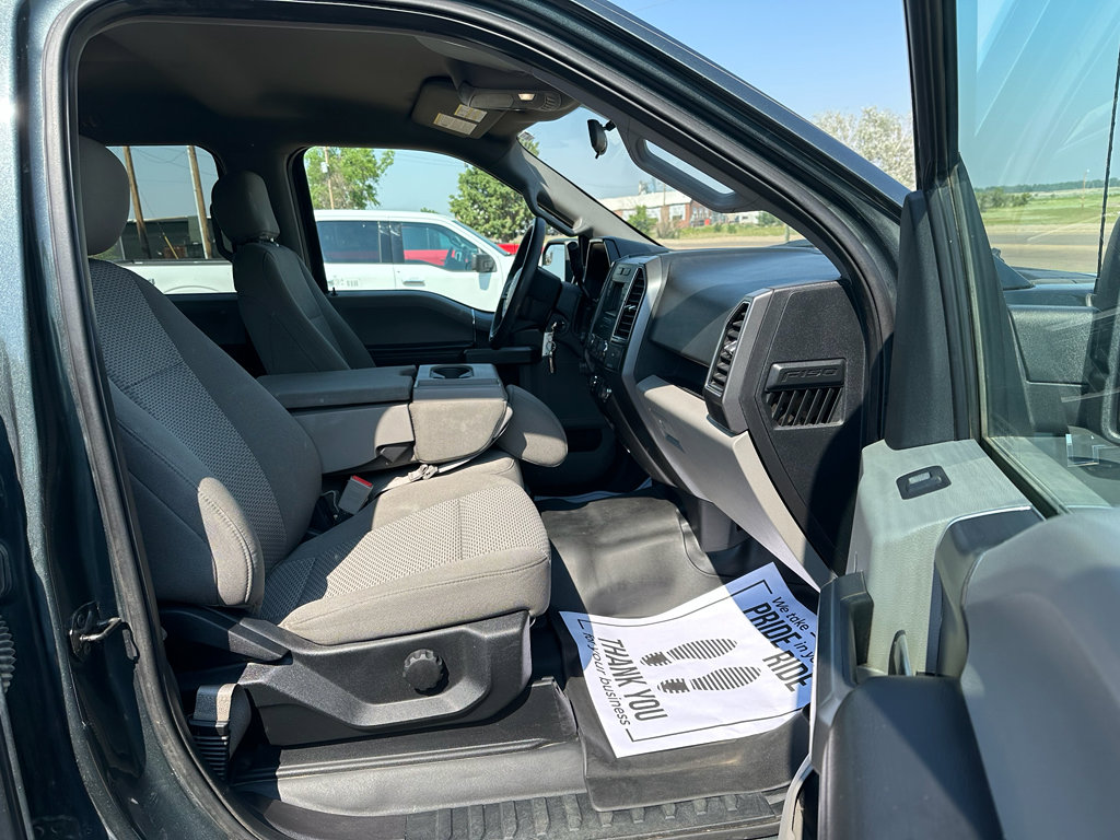 Used 2018 Ford F150 XLT w/ XTR Package image 16