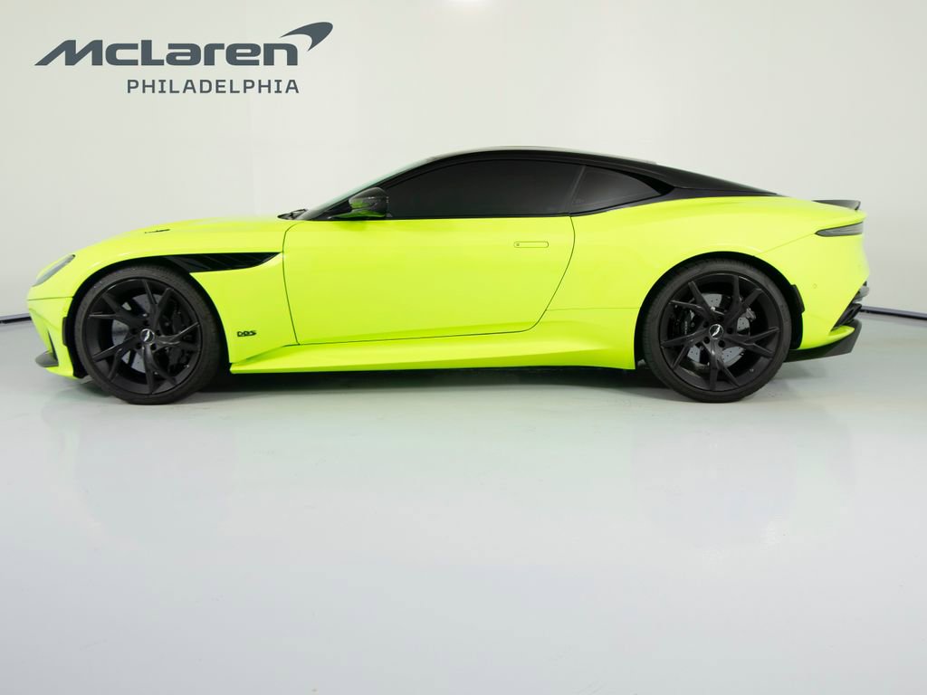 Used 2022 Aston Martin DBS Superleggera RWD image 8