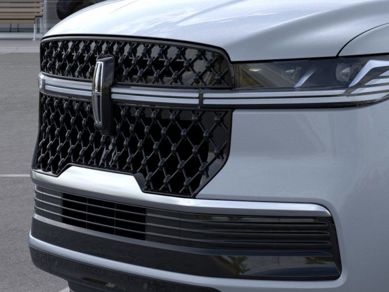 New 2026 Lincoln Navigator L Reserve w/ Jet Appearance Package image 17