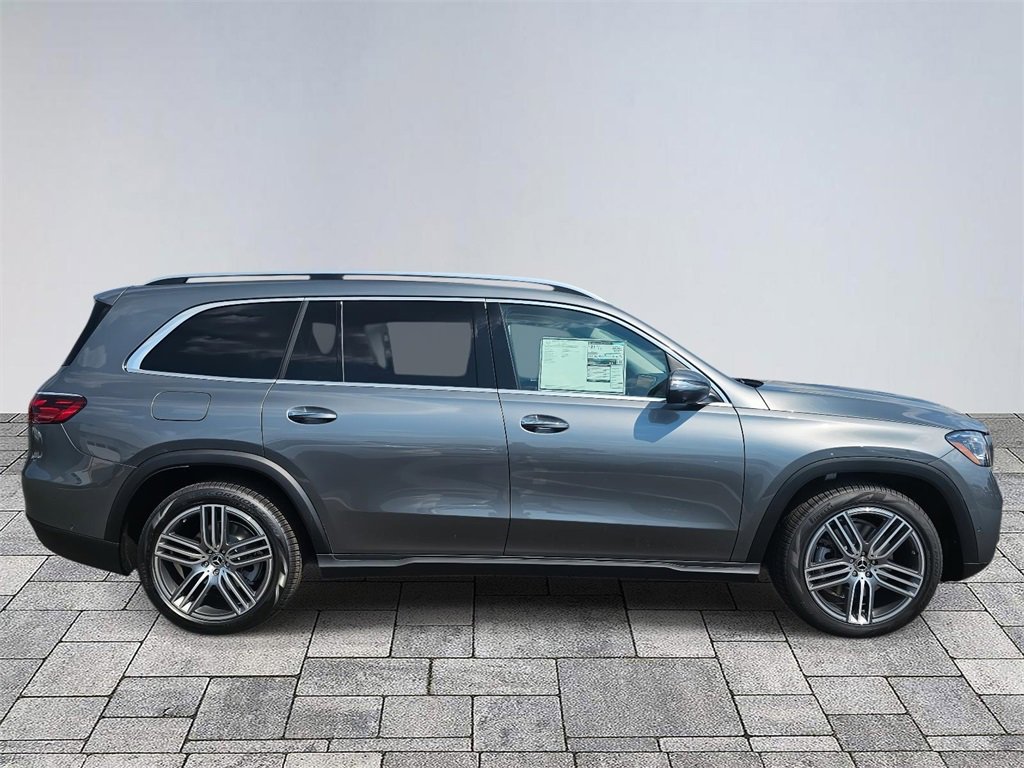 New 2026 Mercedes-Benz GLS 450 4MATIC image 8