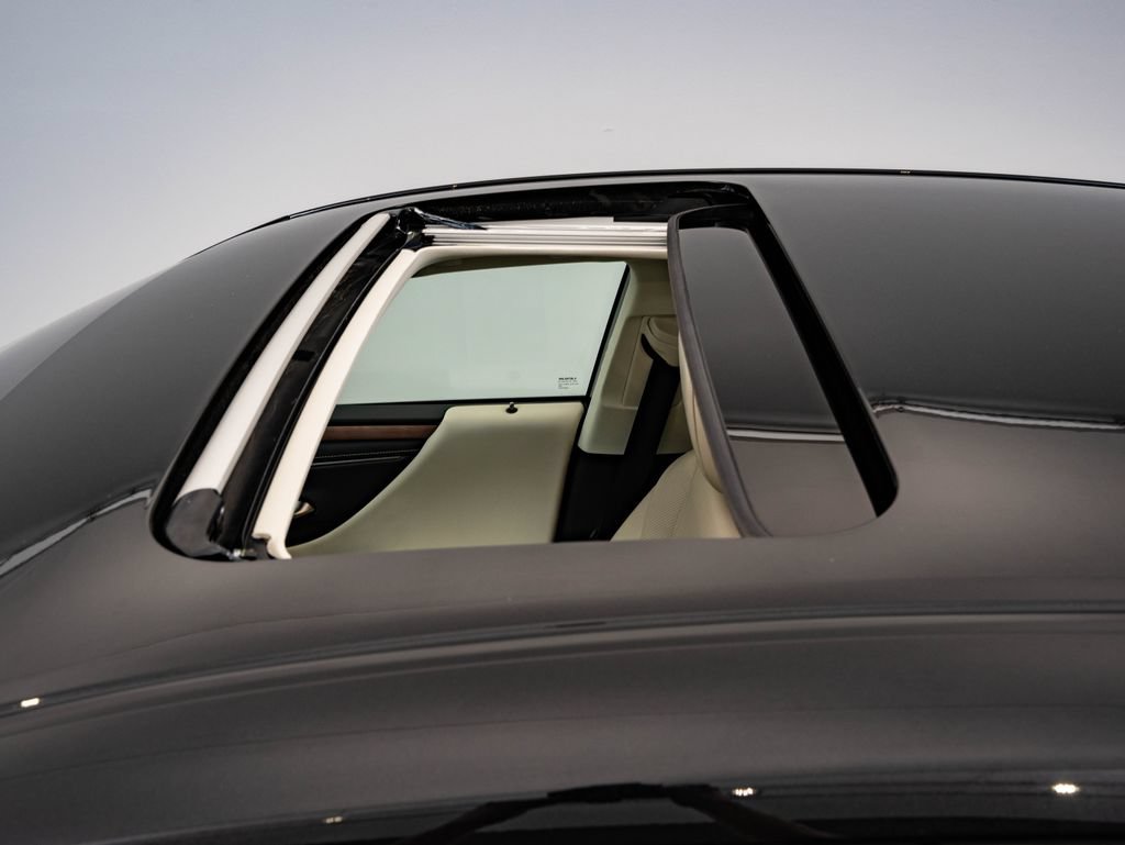 Certified 2024 Lexus ES 300h Ultra Luxury FWD image 14