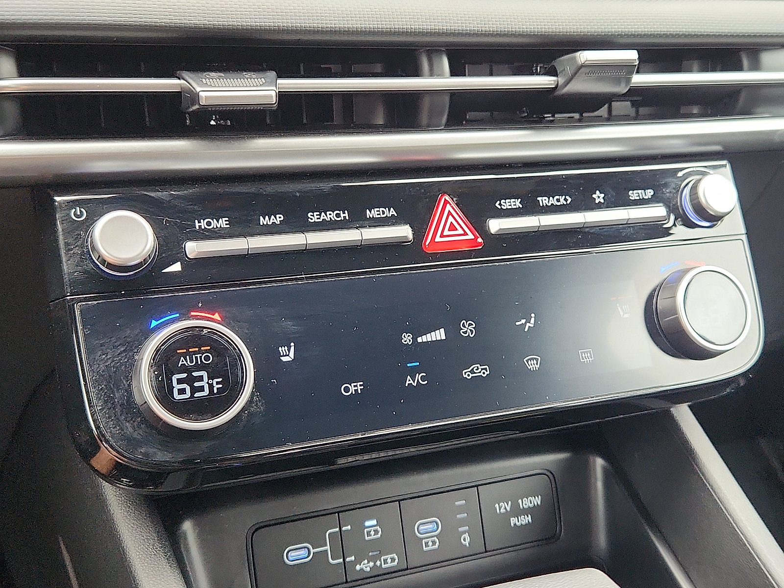 Certified 2026 Hyundai Santa Cruz SEL AWD/4WD image 16