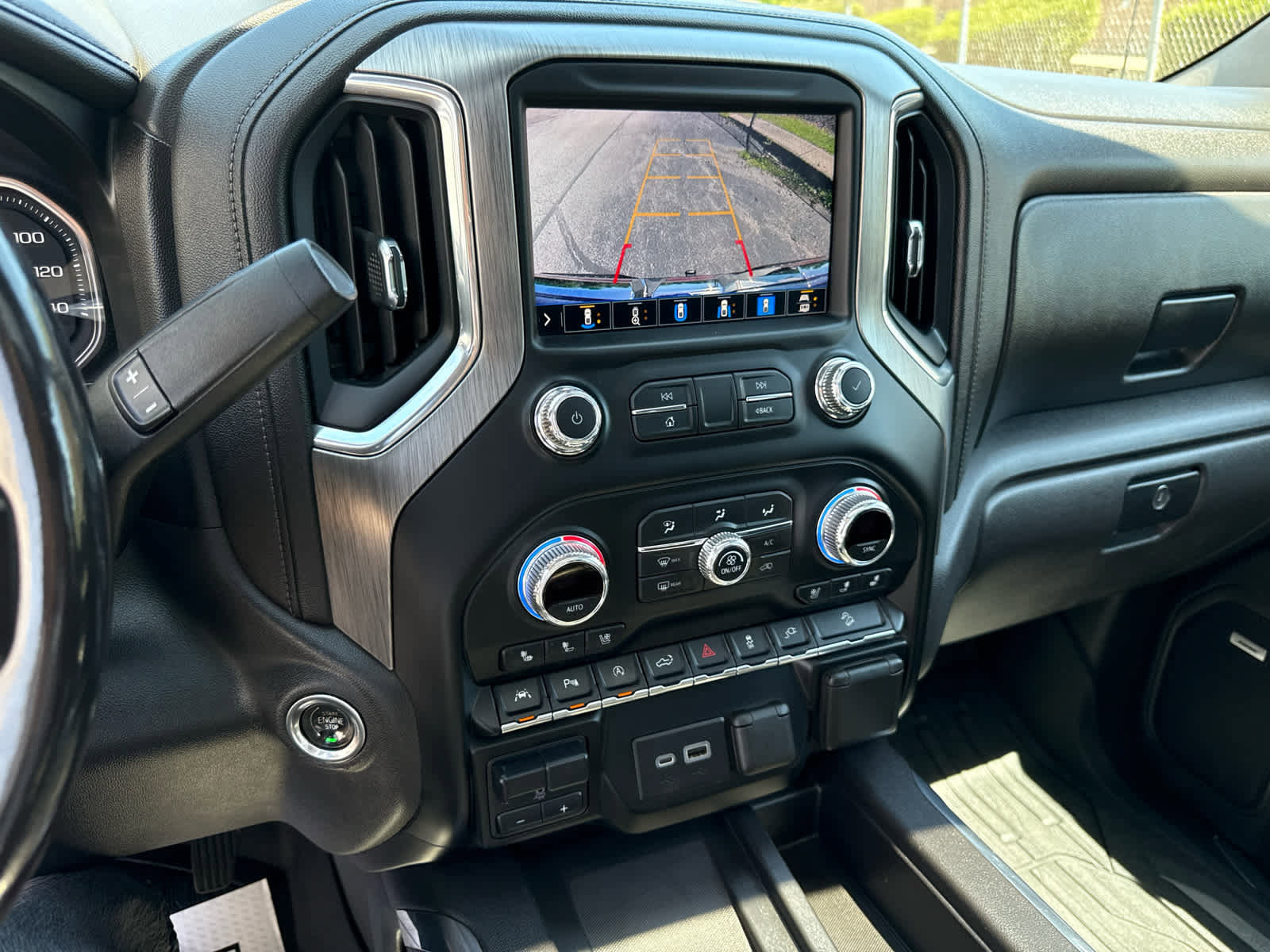 Used 2020 GMC Sierra 1500 Denali w/ Technology Package AWD/4WD image 21
