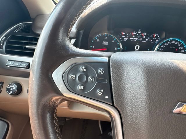 Used 2019 Chevrolet Suburban Premier AWD/4WD image 25