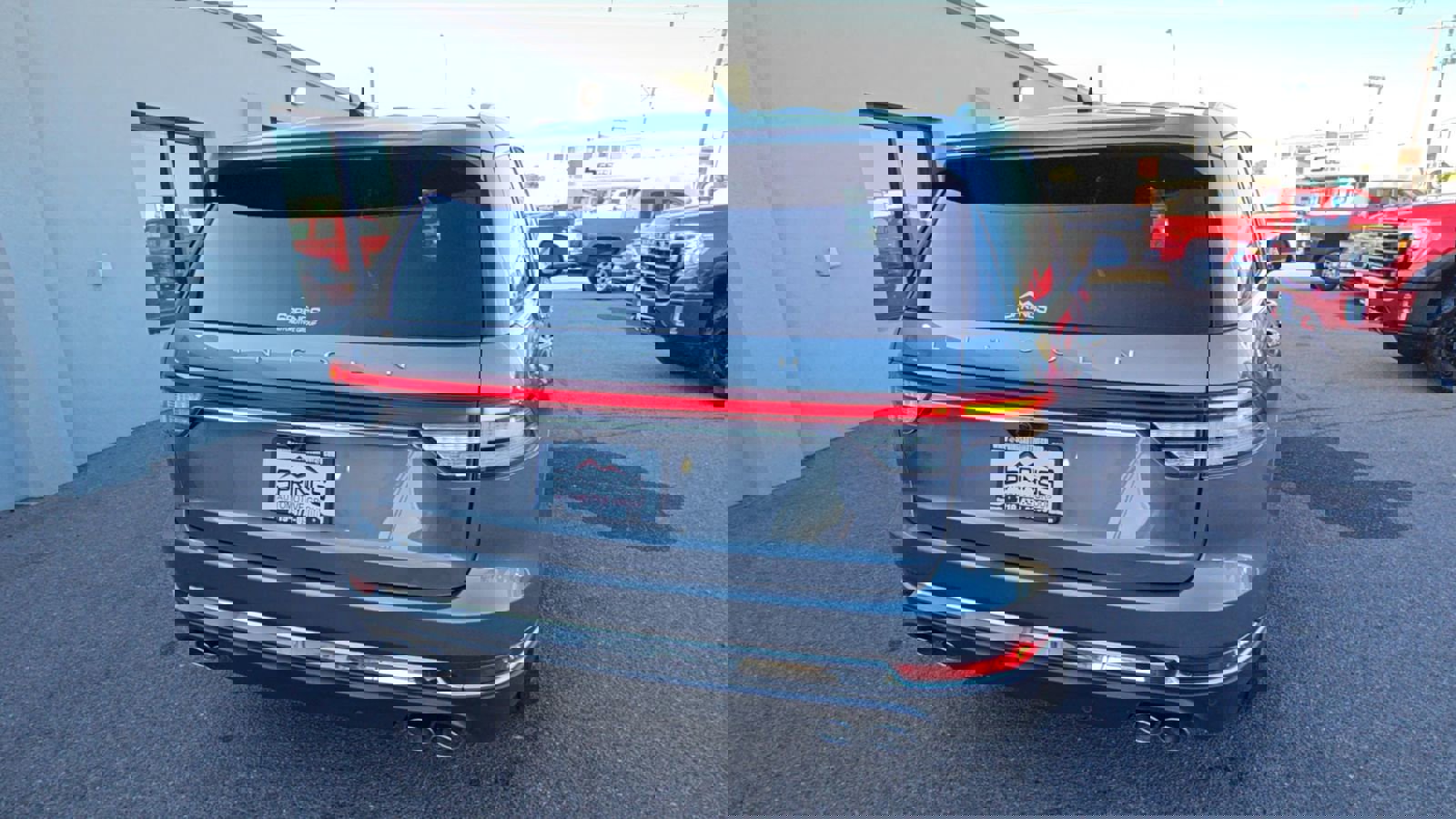 Used 2021 Lincoln Aviator Reserve w/ Equipment Group 201A image 7