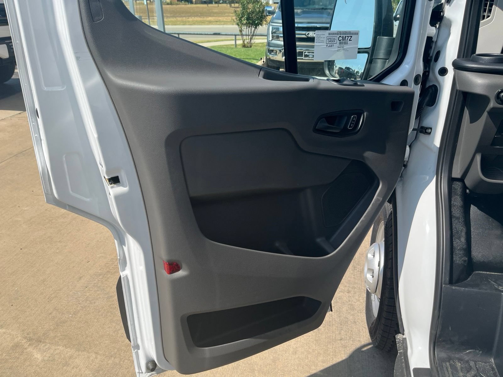 New 2026 Ford Transit 250 148 Medium Roof w/ Load Area Protection Package RWD image 10