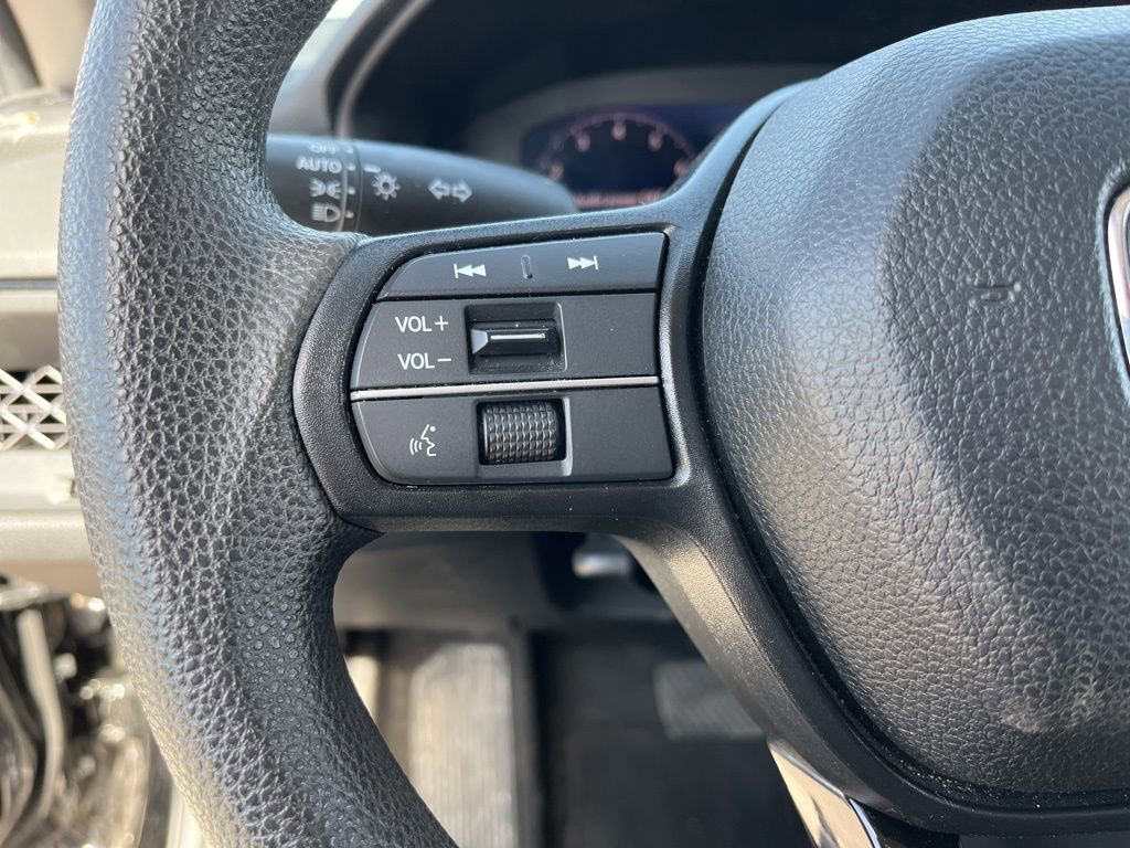 Used 2024 Honda Accord EX image 19