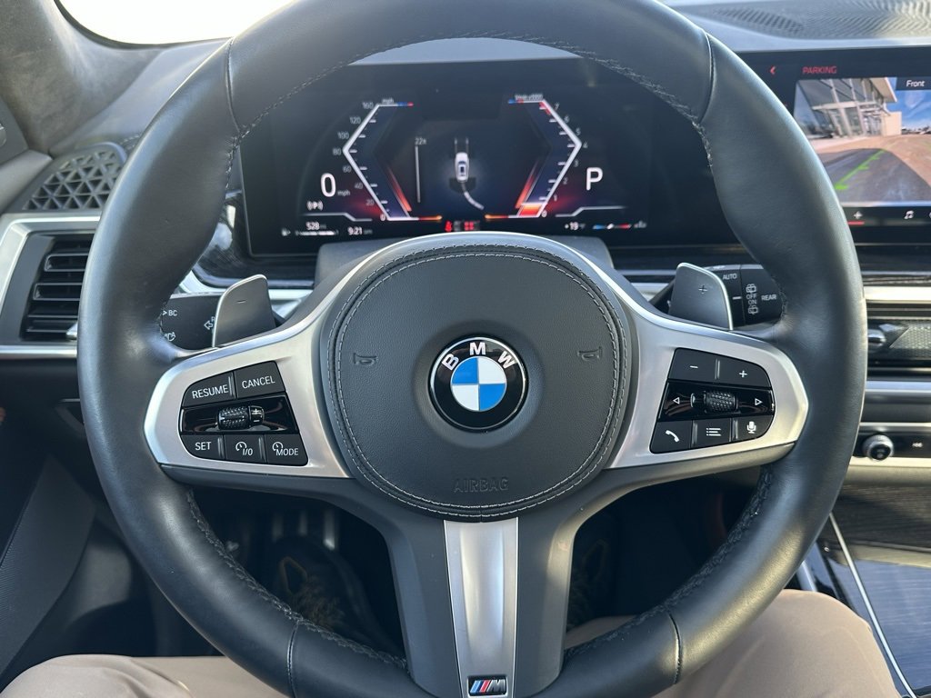 Used 2024 BMW X7 xDrive40i w/ Executive Package image 27