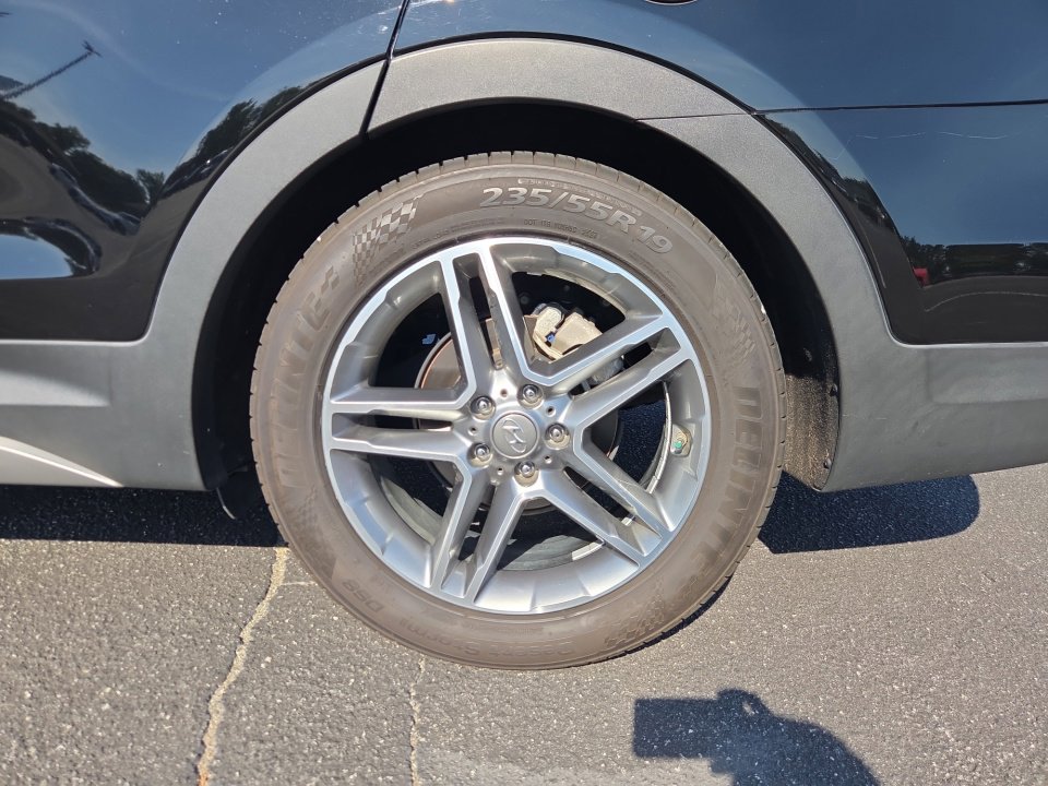 Used 2019 Hyundai Santa Fe XL FWD image 26